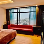 Hotel Palace