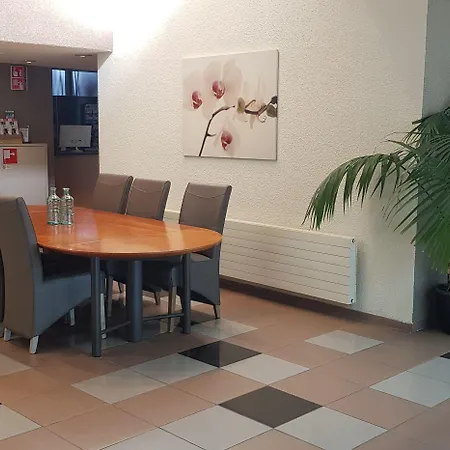 Palace 4* זנדוורט