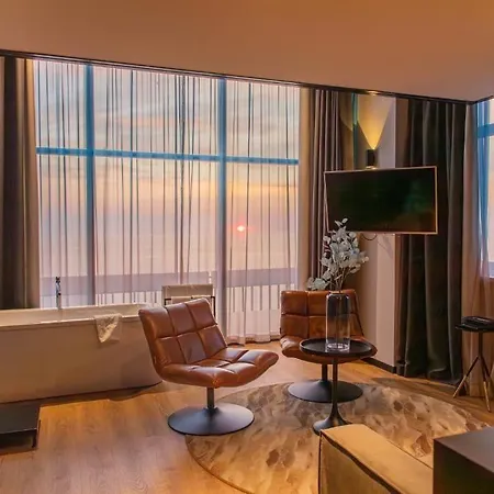 Palace Hotel 4*