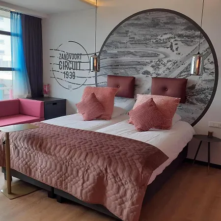 Palace זנדוורט